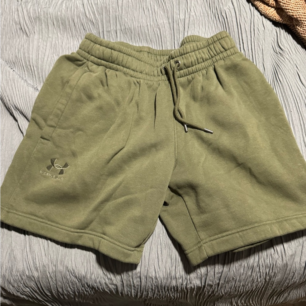 Under Armour Sage Green Casual Shorts